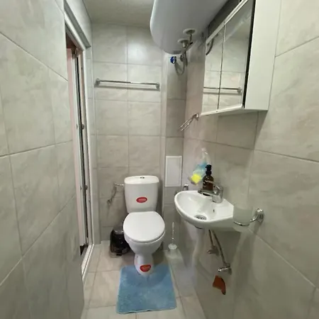 Apartment Dream House1 *